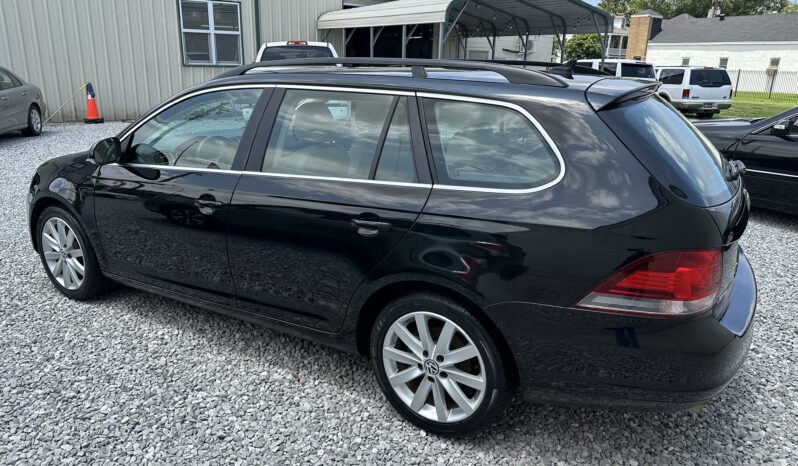 
								2014 Volkswagen Jetta TDI Wagon – Loaded – $13900. full									