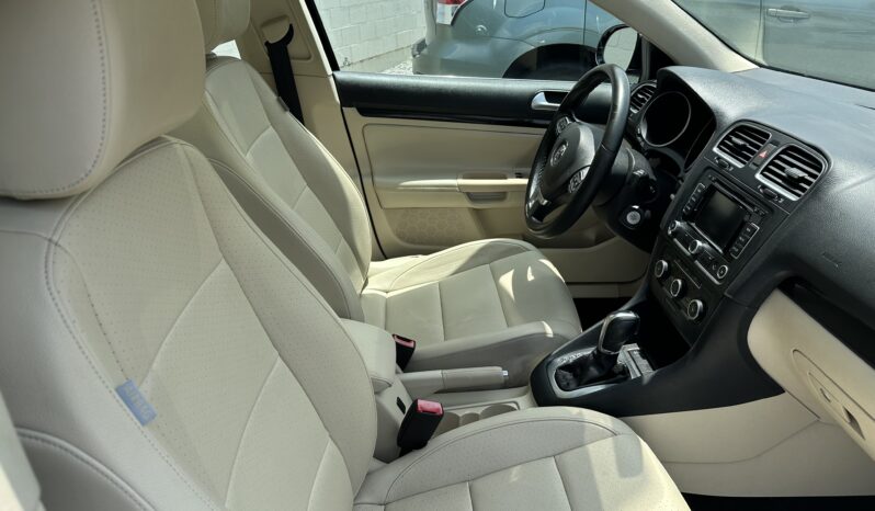 
								2014 Volkswagen Jetta TDI Wagon – Loaded – $13900. full									