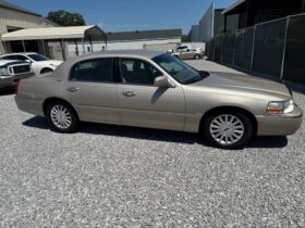 2004 Lincoln TownCar $6500.00