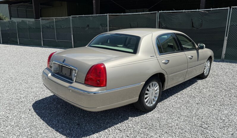 
								2004 Lincoln TownCar $6500.00 full									