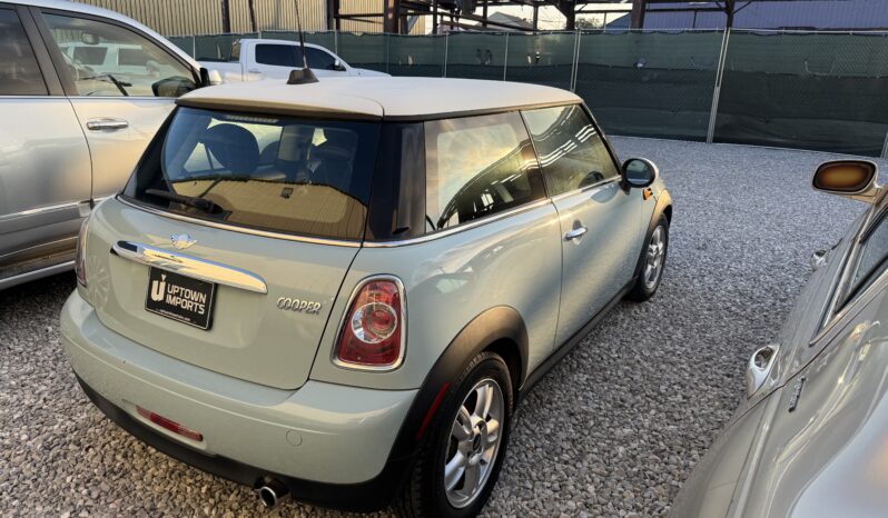 
								2012 Mini Cooper – 35000 miles –  $10500 full									