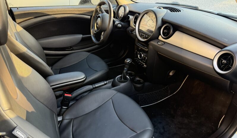 
								2012 Mini Cooper – 35000 miles –  $10500 full									