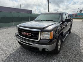 2010 GMC Z71 4WD – $10990.